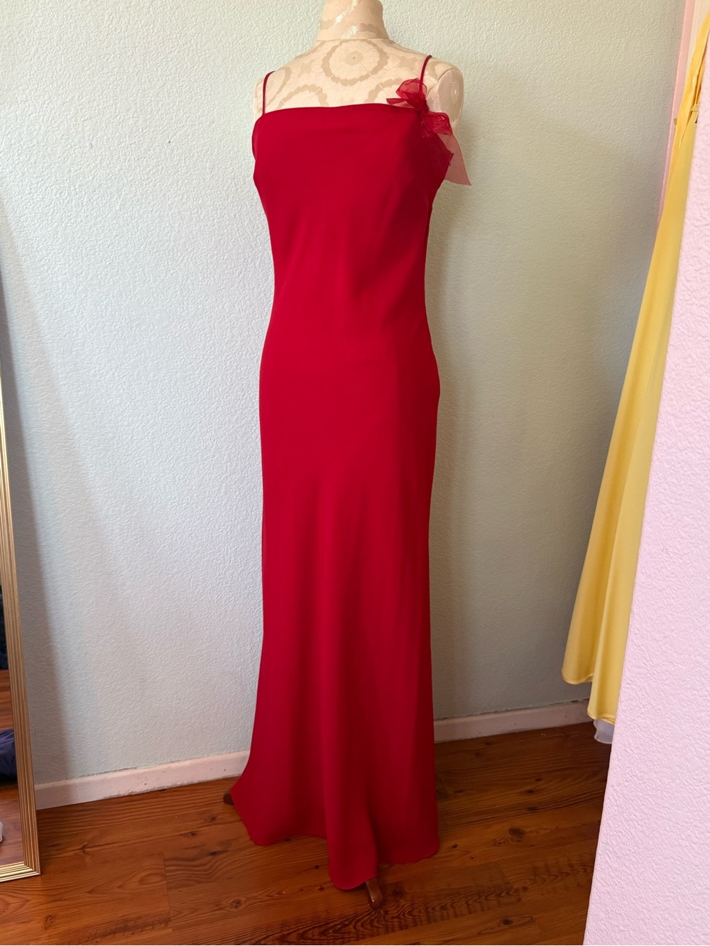 Elegant red slip on dress with ribbon bow